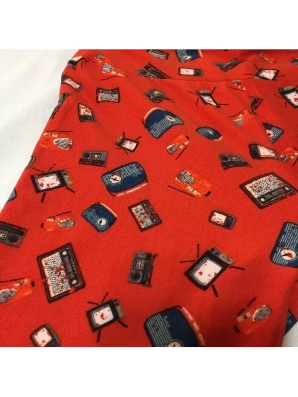 LuLaroe Red Leggings With Radios and Boomboxes NEW - Picture 5 of 7